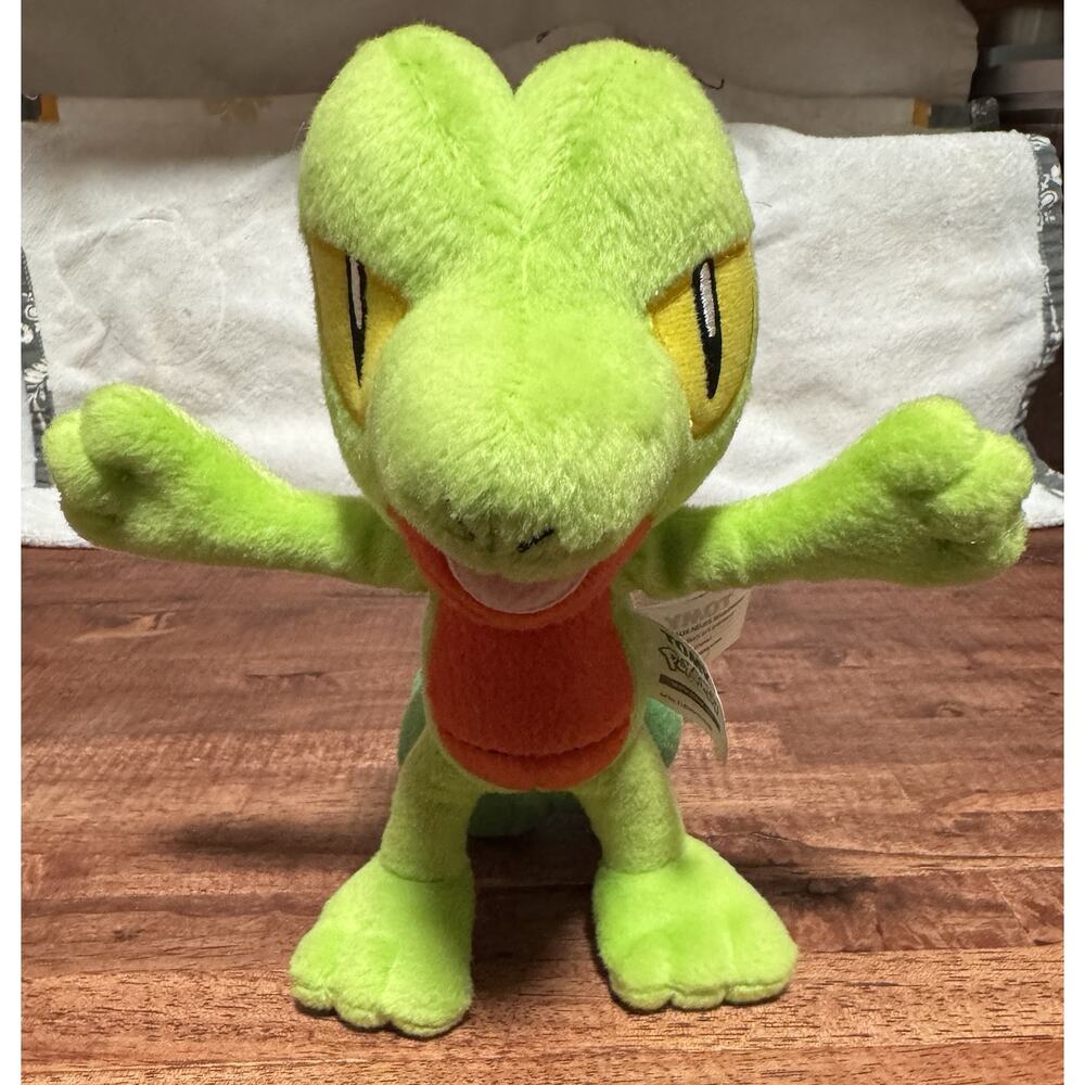 2016 Tomy Pokemon 9" Treecko Plush Stuffed Toy